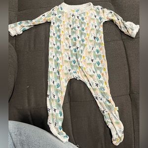B1   Viscose Baby Pajamas